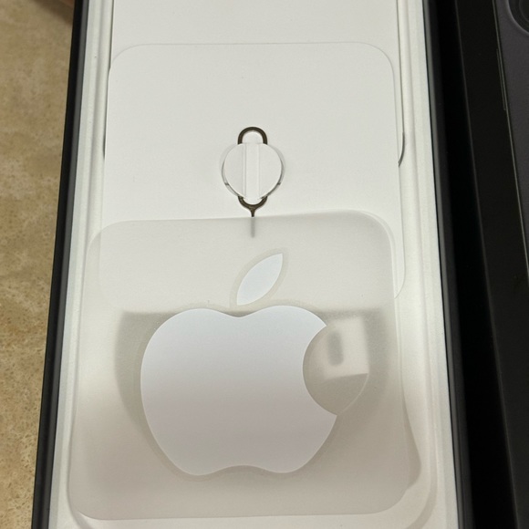 Apple iPhone Graphite 13 Pro Max Phone Box (Box Only) - Picture 3 of 5